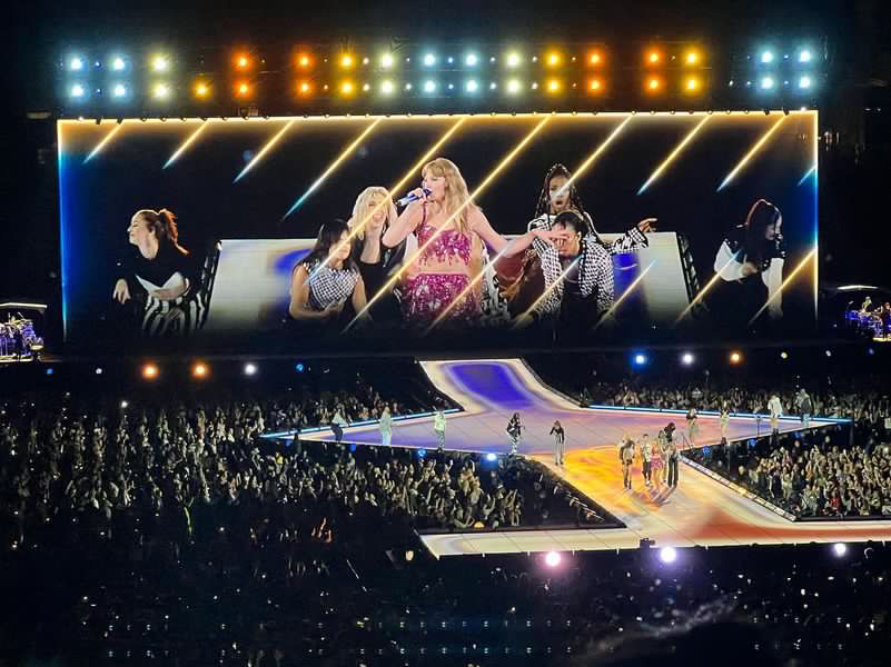 Swift Concert_Ari Zalder
