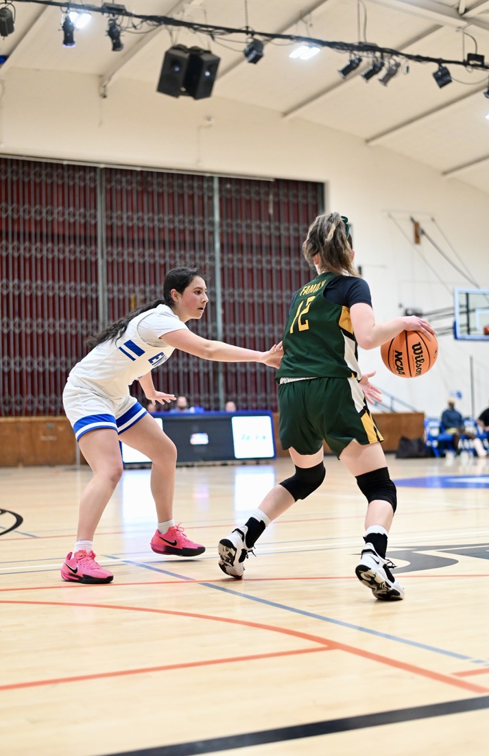 Encinal senior Surina Castro defends Argonaut opponent on March 4, 2025.